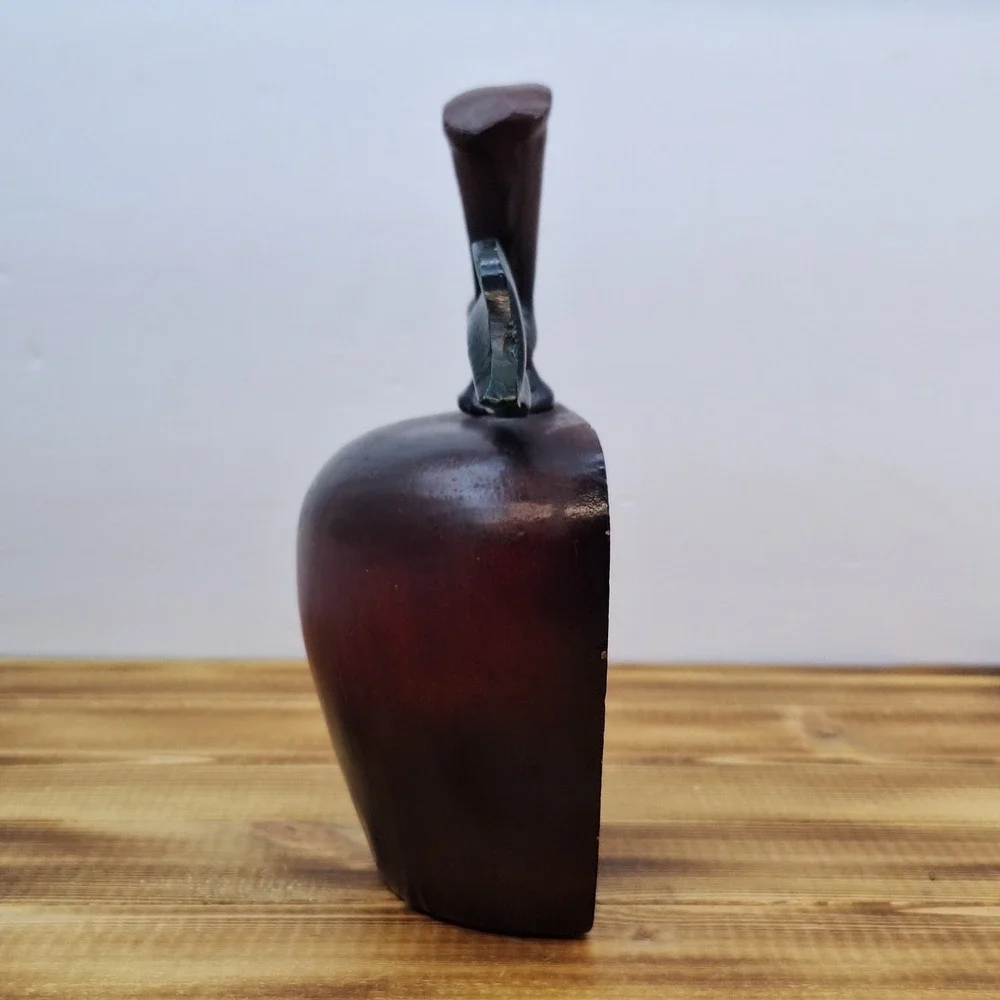 Vintage‎ red apple doorstop made of cast-iron